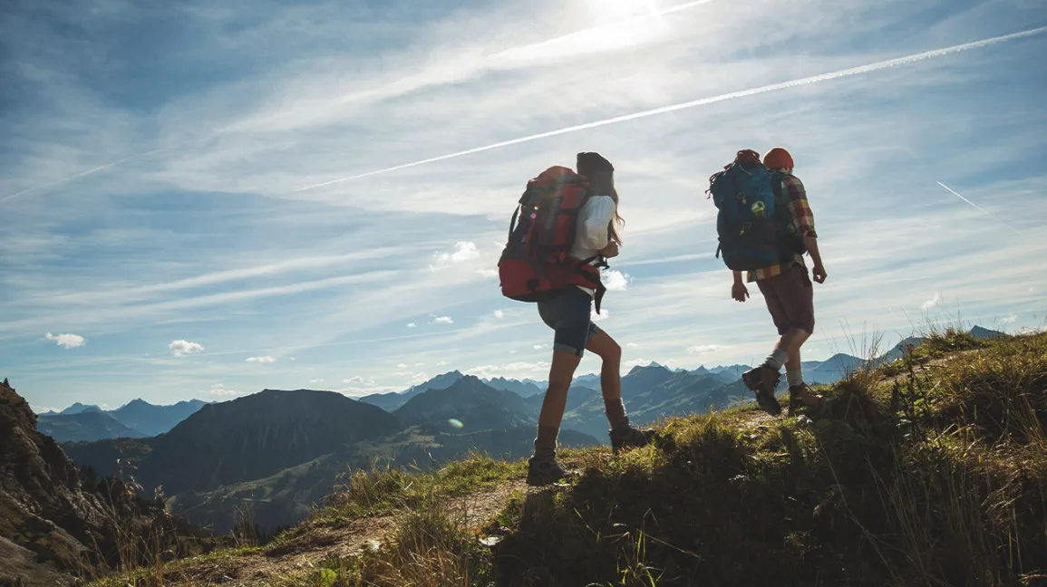 Embracing the Great Outdoors: 9 Benefits of Hiking